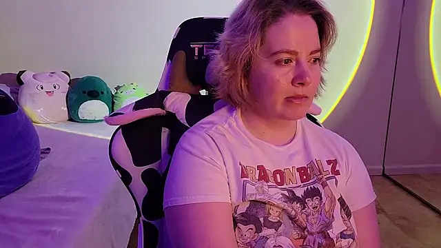 InternetFairy XO online show from 01/18/25, 09:45