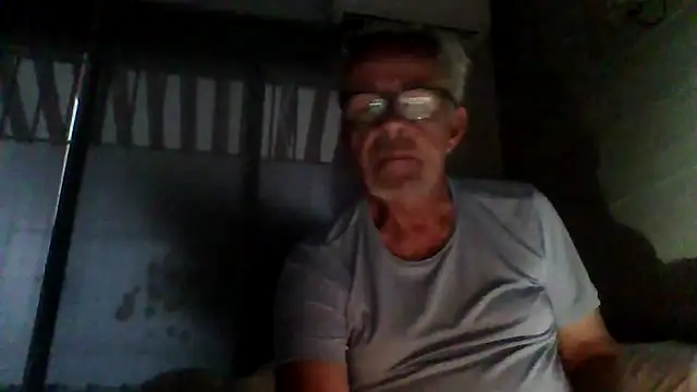 tuggy59 online show from 11/13/25, 06:45