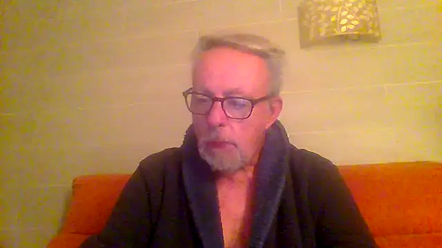 tuggy59 online show from 03/20/26, 04:06