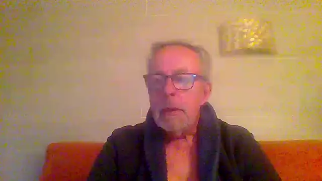 tuggy59 online show from 04/04/26, 05:49