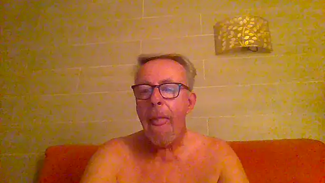 tuggy59 online show from 07/03/26, 04:41