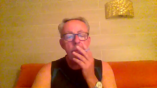 tuggy59 online show from 07/04/26, 03:56