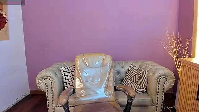 taylor bennet online show from 10/03/25, 12:13