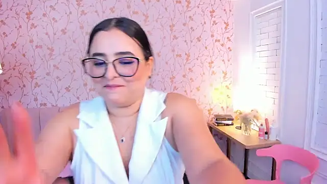 taylor bennet online show from 03/06/26, 12:23