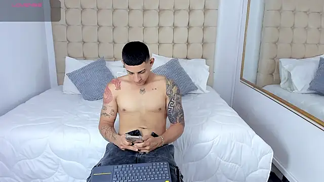 Alex cute77 online show from 11/20/25, 12:27