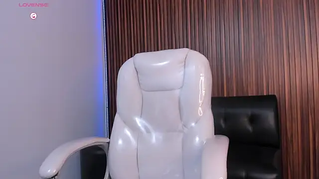 Alex cute77 online show from 01/12/26, 11:59