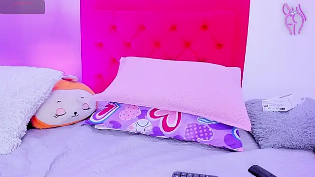 Sofia Girl  online show from 03/18/25, 08:25