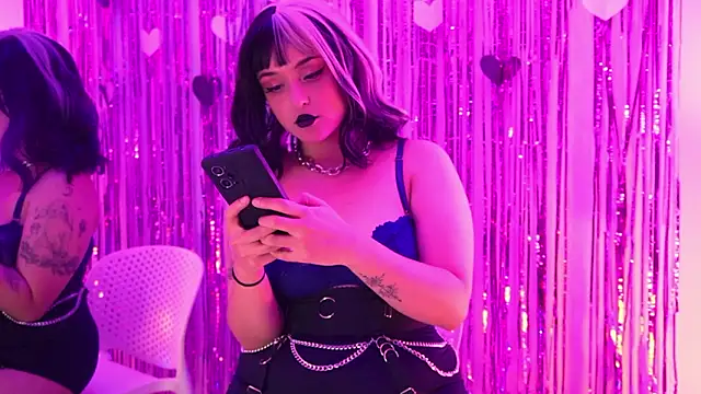 Gloomydoll online show from 02/13/26, 11:34