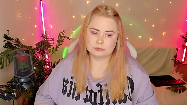 Akemi BBW online show from 01/14/25, 06:17