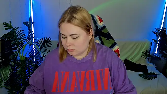 Akemi BBW online show from 02/14/25, 09:32