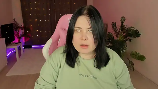 Akemi BBW online show from 10/04/25, 06:06