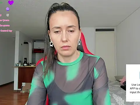 zoe jeane beker online show from 05/21/26, 09:11