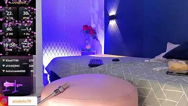 Snapshot of Anette_ chatting on 01/09/25, 07:50 Anette online show from 01/09/25, 07:50