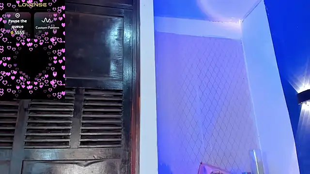 Snapshot of Anette_ chatting on 01/17/25, 08:11 Anette online show from 01/17/25, 08:11