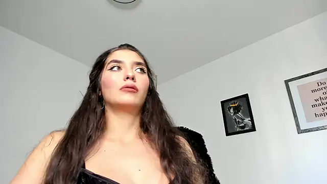 PortraitMarie online show from 01/14/25, 01:17