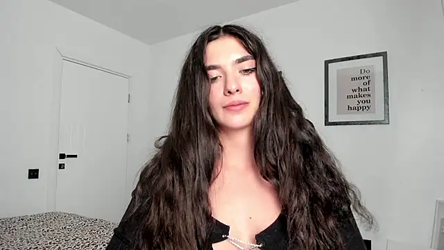 PortraitMarie online show from 02/04/25, 11:49