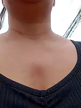  Bella Candy  online show from 12/24/24, 03:37