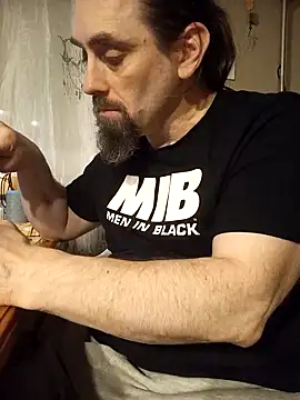 Snapshot of teekoine1 chatting on 01/29/25, 02:40 teekoine1 online show from 01/29/25, 02:40