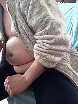 Snapshot of teekoine1 chatting on 02/25/26, 02:59 teekoine1 online show from 02/25/26, 02:59