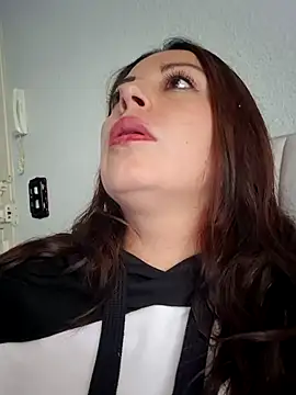 seherlatin online show from 11/29/25, 08:56