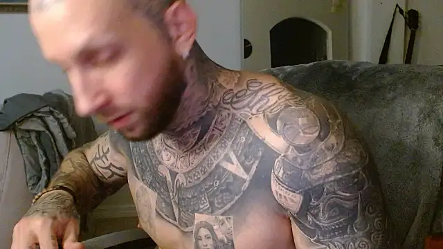 bobbybacala91 online show from 09/21/25, 11:01