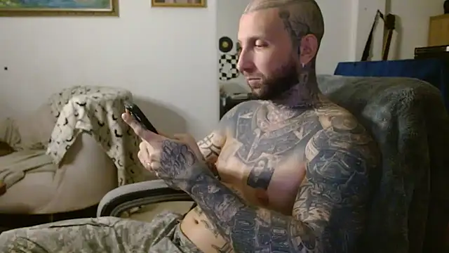 bobbybacala91 online show from 10/05/25, 07:50