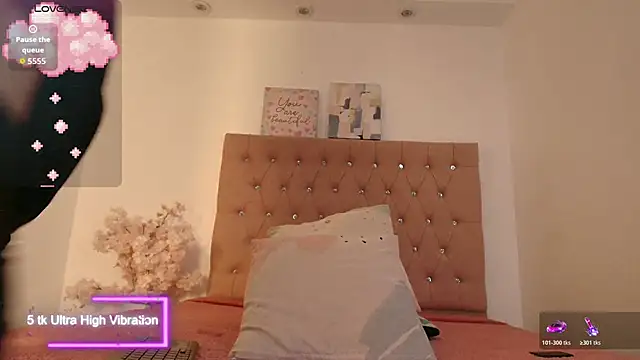 Katy Van online show from 11/26/25, 04:13