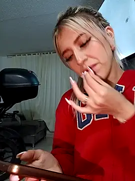 eva-2023 online show from 02/26/25, 04:03