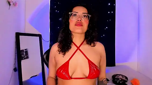 Snapshot of willow_poisson chatting on 02/10/25, 06:13 willow poisson online show from 02/10/25, 06:13