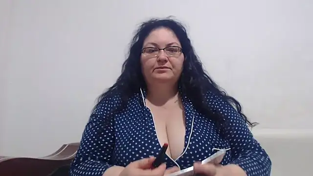 Nykyxo online show from 04/09/26, 10:15