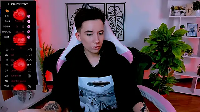 Snapshot of _Rein_ramm chatting on 01/26/25, 05:56 Rein ramm online show from 01/26/25, 05:56