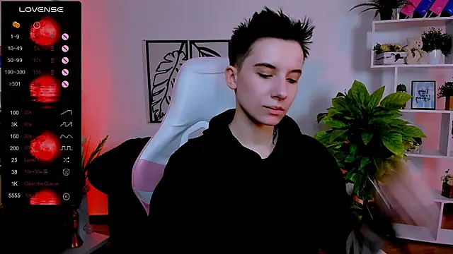 Snapshot of _Rein_ramm chatting on 01/30/25, 09:04 Rein ramm online show from 01/30/25, 09:04