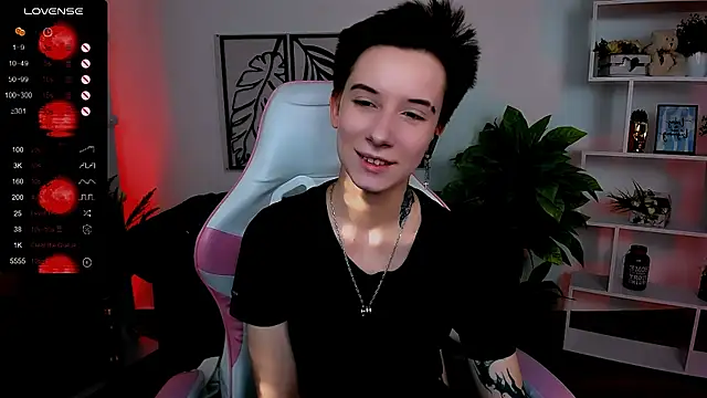 Snapshot of _Rein_ramm chatting on 03/09/25, 05:55 Rein ramm online show from 03/09/25, 05:55