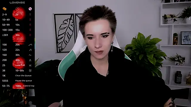 Snapshot of _Rein_ramm chatting on 09/13/25, 05:02 Rein ramm online show from 09/13/25, 05:02