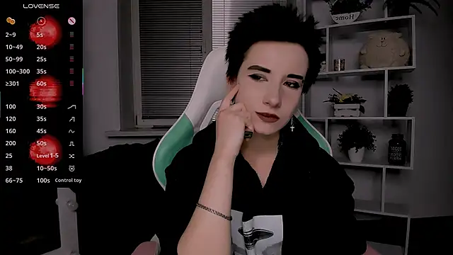 Snapshot of _Rein_ramm chatting on 10/20/25, 08:42 Rein ramm online show from 10/20/25, 08:42