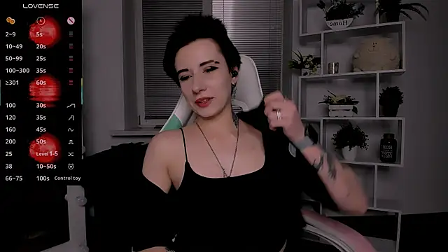 Snapshot of _Rein_ramm chatting on 10/22/25, 07:46 Rein ramm online show from 10/22/25, 07:46