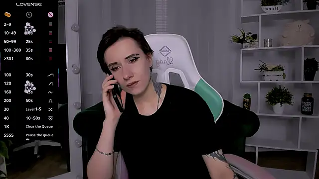 Snapshot of _Rein_ramm chatting on 11/04/25, 05:56 Rein ramm online show from 11/04/25, 05:56