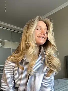 JessIsLove online show from 02/28/25, 05:37