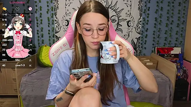 Sweet frosti online show from 01/12/25, 03:07