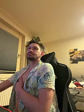 Snapshot of Shaiiboy chatting on 02/26/26, 11:59 Shaiiboy online show from 02/26/26, 11:59