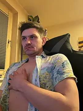 Snapshot of Shaiiboy chatting on 03/02/26, 05:08 Shaiiboy online show from 03/02/26, 05:08