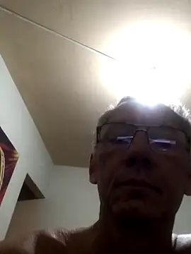 eleno1542 online show from 10/30/25, 08:49