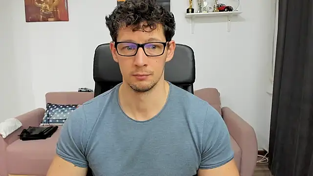 BrutusK08 online show from 02/03/25, 08:13