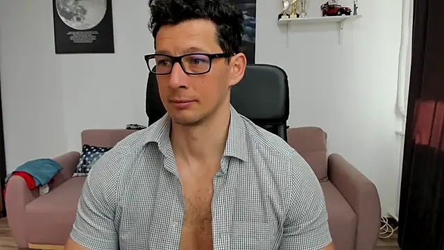 BrutusK08 online show from 03/07/25, 07:52