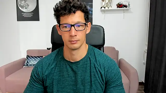 BrutusK08 online show from 10/03/25, 04:42