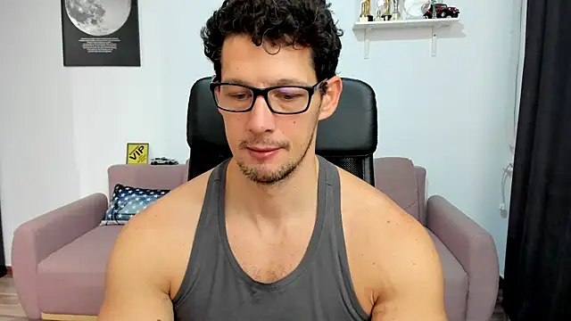 BrutusK08 online show from 12/22/25, 08:44