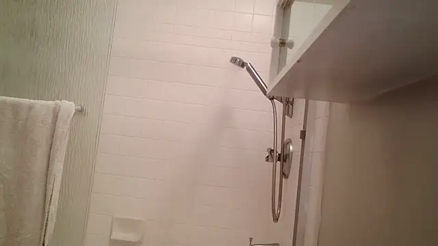 Tipsy Toes Daisy online show from 02/06/25, 05:14