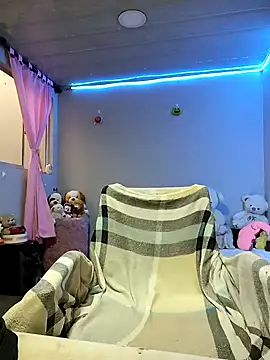 KATYGONZALEZ online show from 12/24/24, 09:11