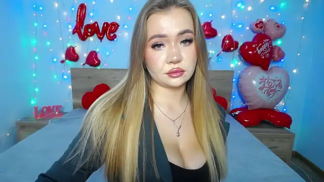 Snapshot of StacyYellig chatting on 02/17/25, 12:05 StacyYellig online show from 02/17/25, 12:05