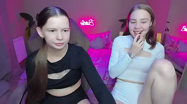 HelloRoxy online show from 01/09/25, 04:30